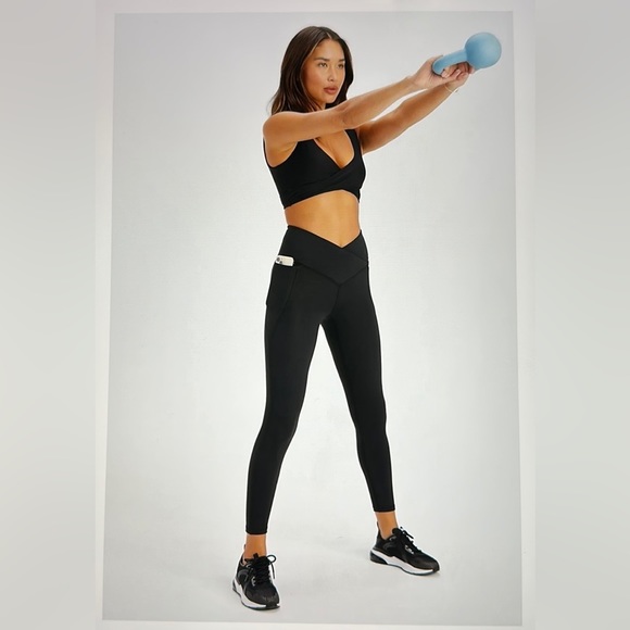 NWT- Fabletics PureLuxe High-Waisted Crossover 7/8 Leggings -BLACK (24”)- New! - Picture 11 of 13